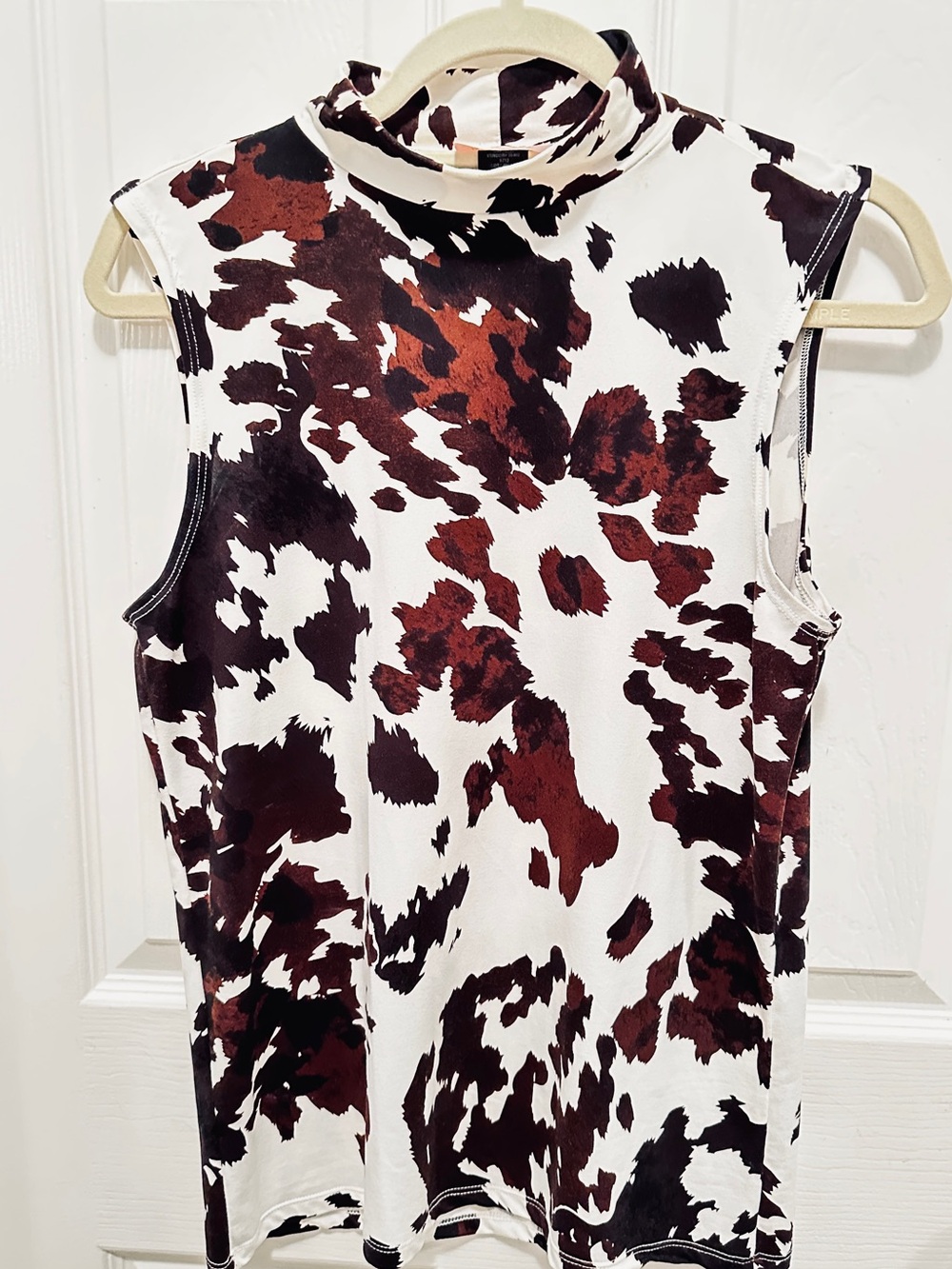 Willa Root Sleeveless Mock Neck Animal Print Top - White & Brown